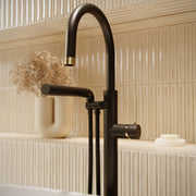 AQUABRASS UMIX FLOORMOUNT TUBFILLER WITH HANDSHOWER